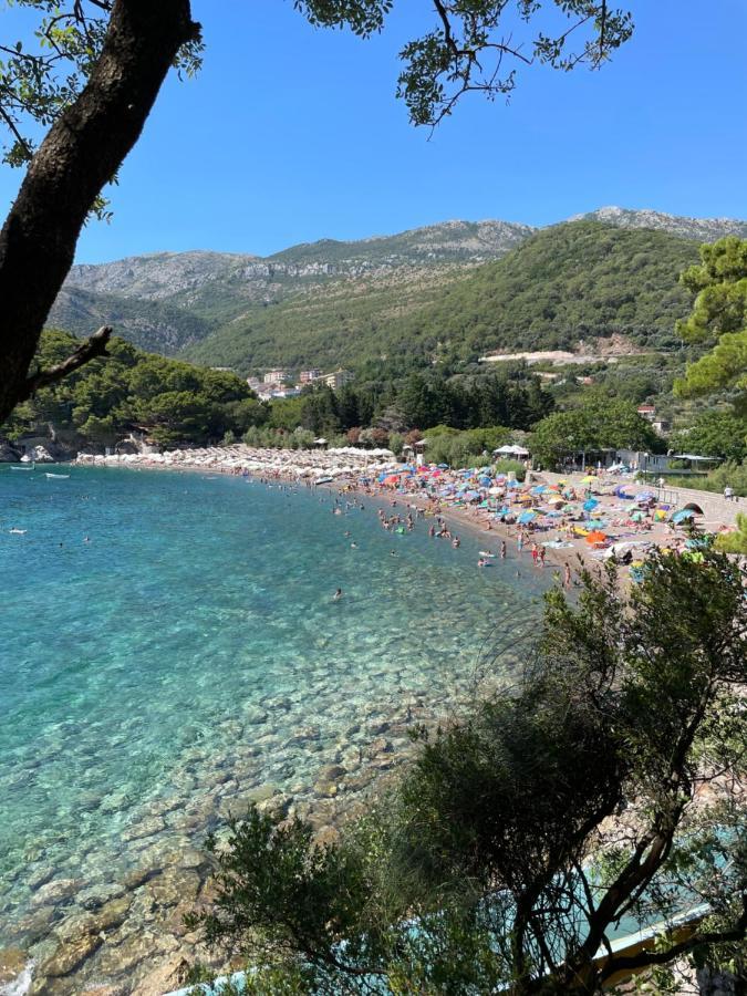 4M Apartments Petrovac Εξωτερικό φωτογραφία